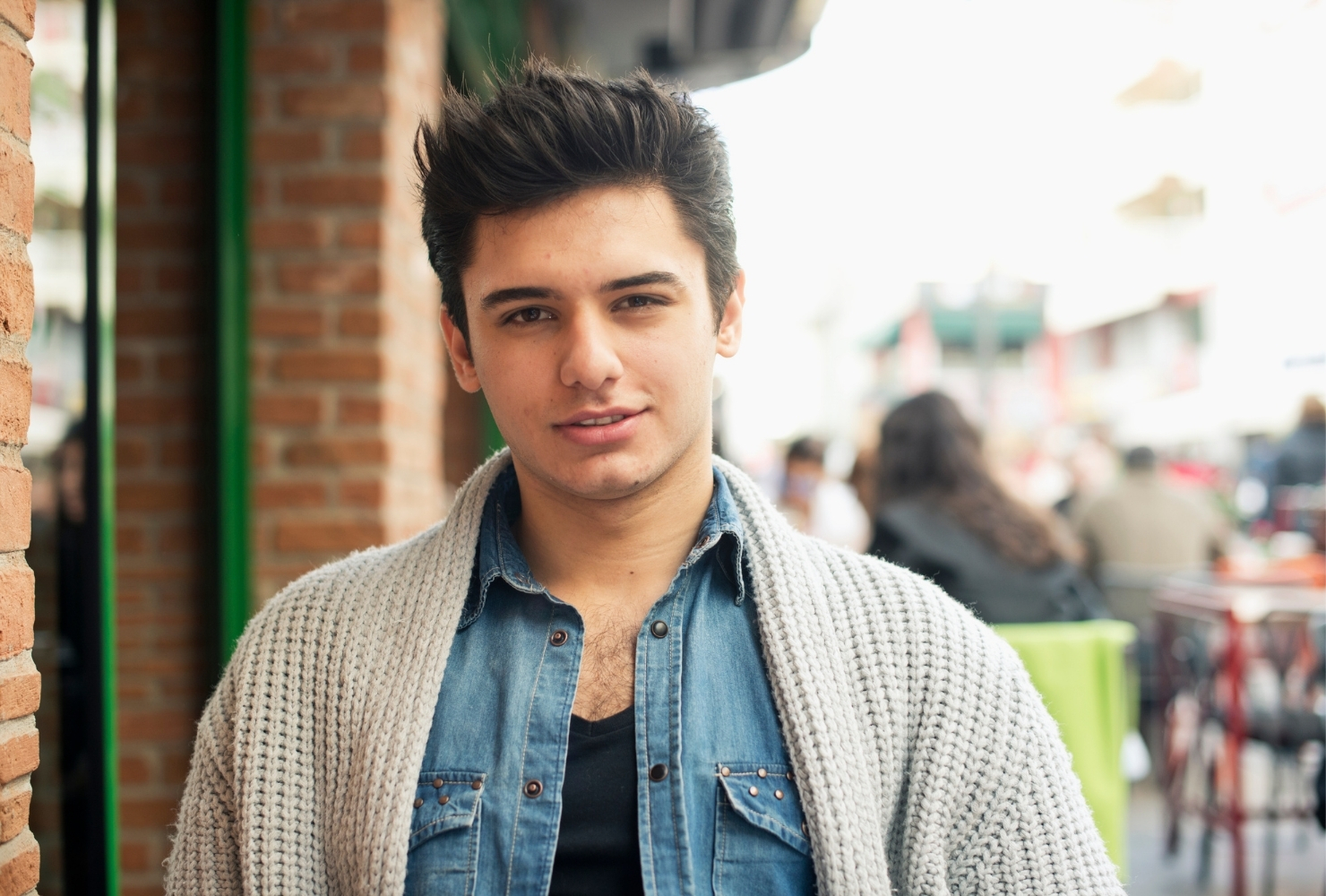 How To Costume For Your Age (20s, 30s, 40s, 50s+)