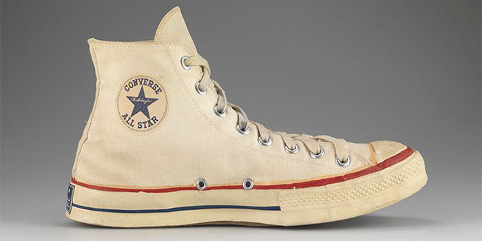 5 Guidelines To Put on Canvas Footwear For Males